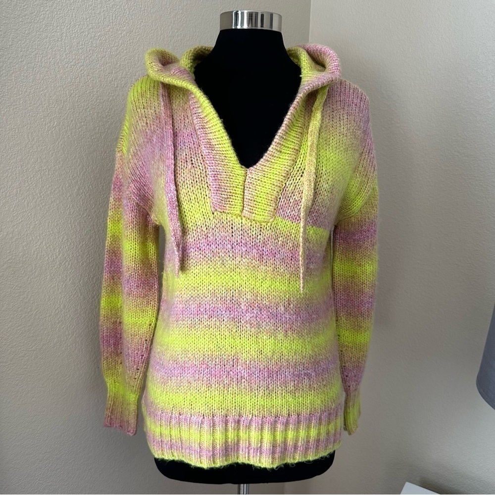 Lou & Grey Hooded Oversized yellow Pink Wool Long Sleeve Blend Sweater Size XS